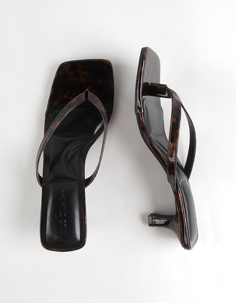 WILD DIVA Able Womens Kitten Heel Sandals image number 4