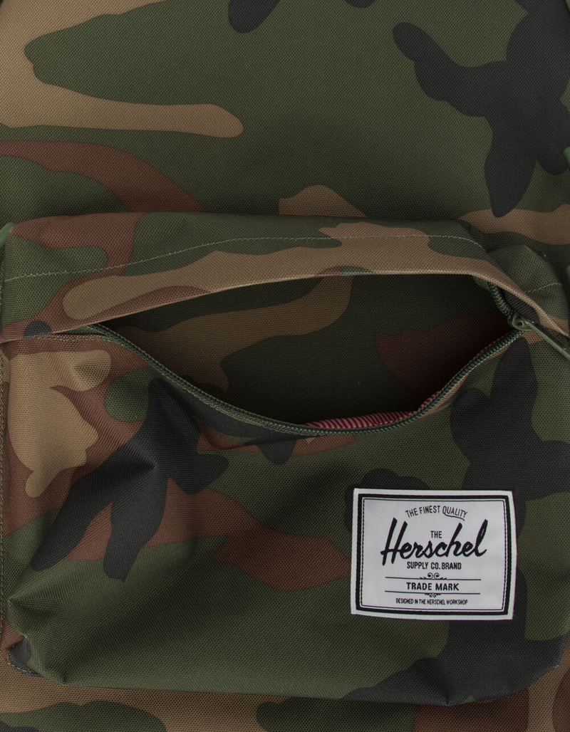 HERSCHEL SUPPLY CO. Classic XL Camo Backpack image number 4