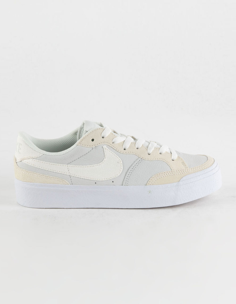 NIKE SB Pogo Plus Premium Skate Shoes image number 0