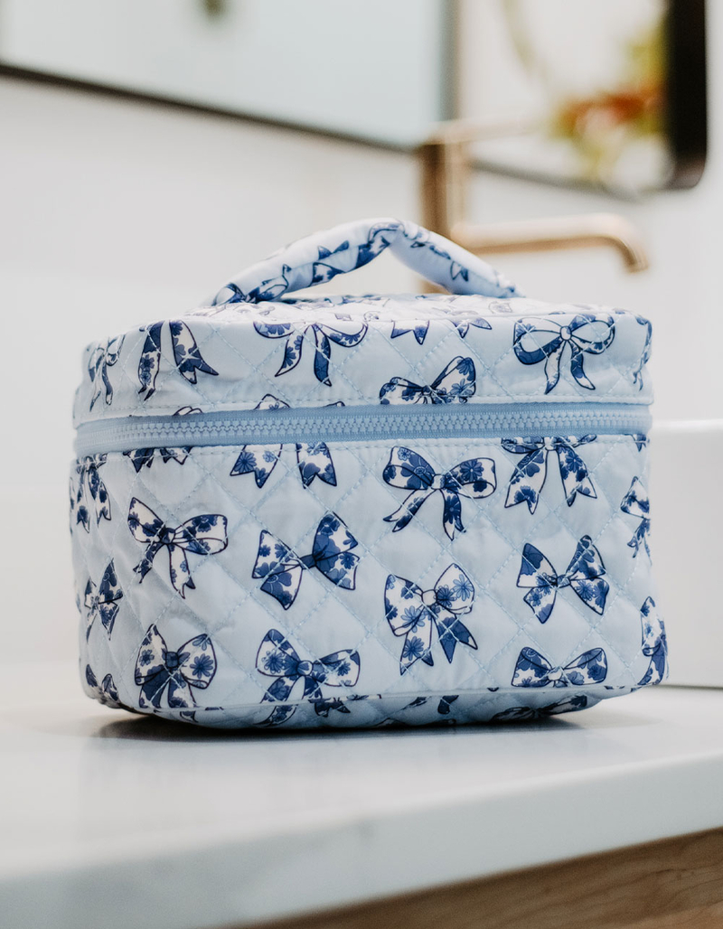 KATYDID Light Blue Toile Coquette Bows Make Up Bag image number 4