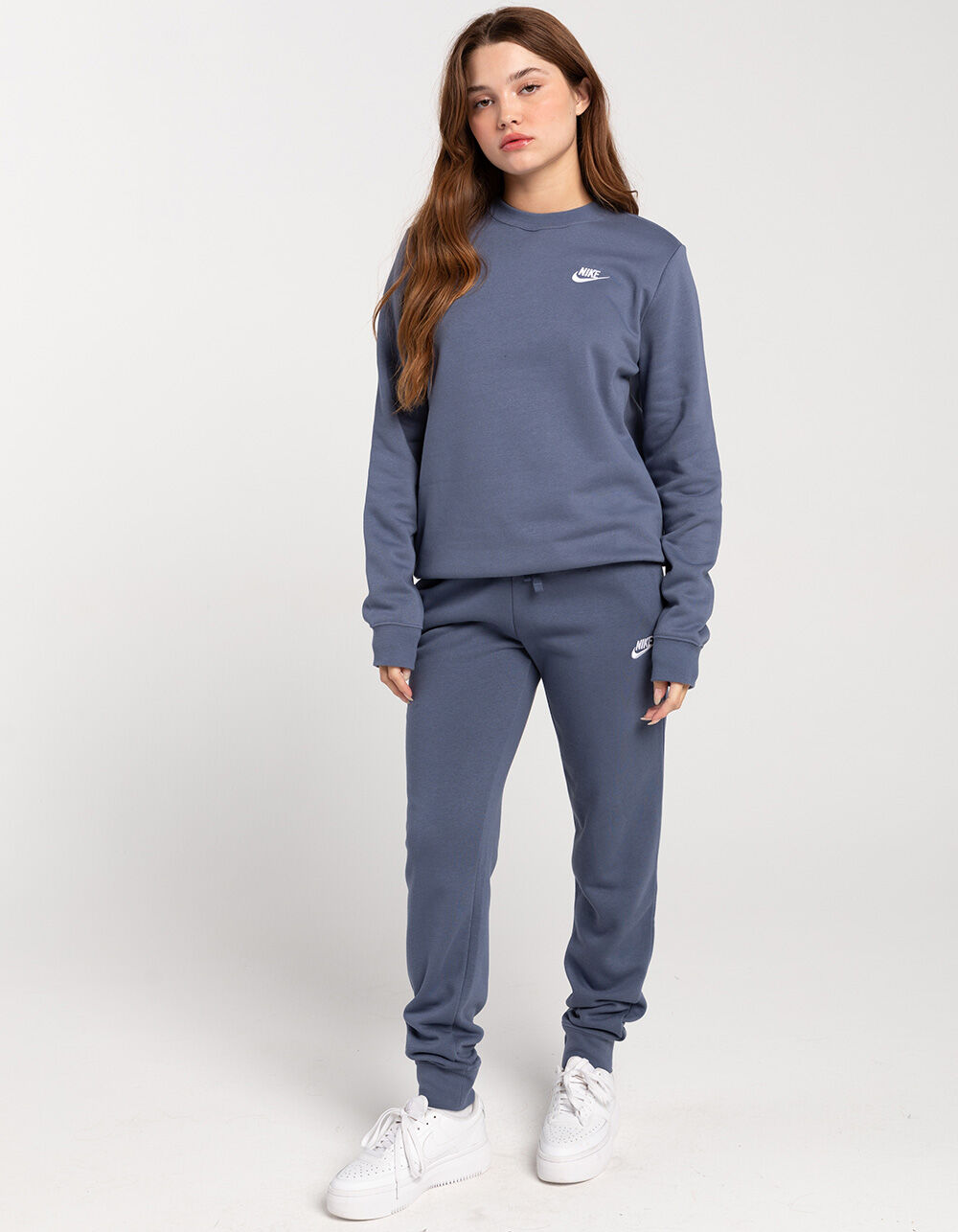 nike sportswear club fleece crewneck sweatshirt womens
