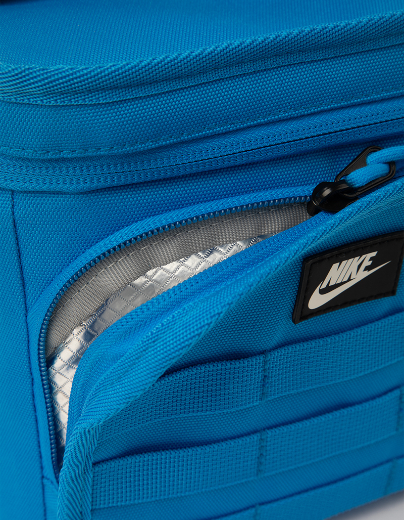 NIKE Sportswear Futura Lunch Bag image number 4