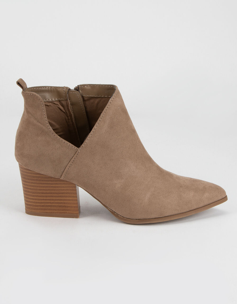 QUPID Chop Out Taupe Womens Booties image number 0