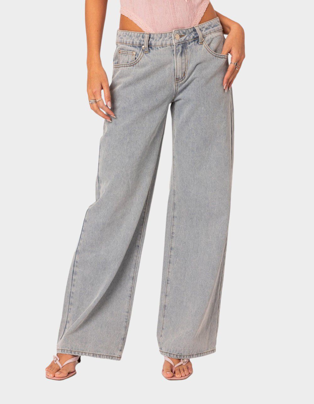 EDIKTED Bow Pocket Relaxed Jeans - LIGHT BLUE | Tillys