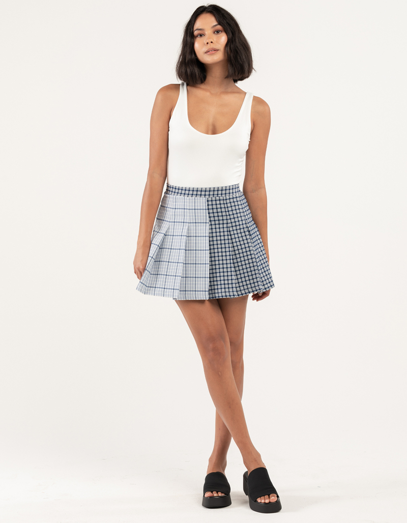 FULL TILT Solid Womens Bodysuit image number 4