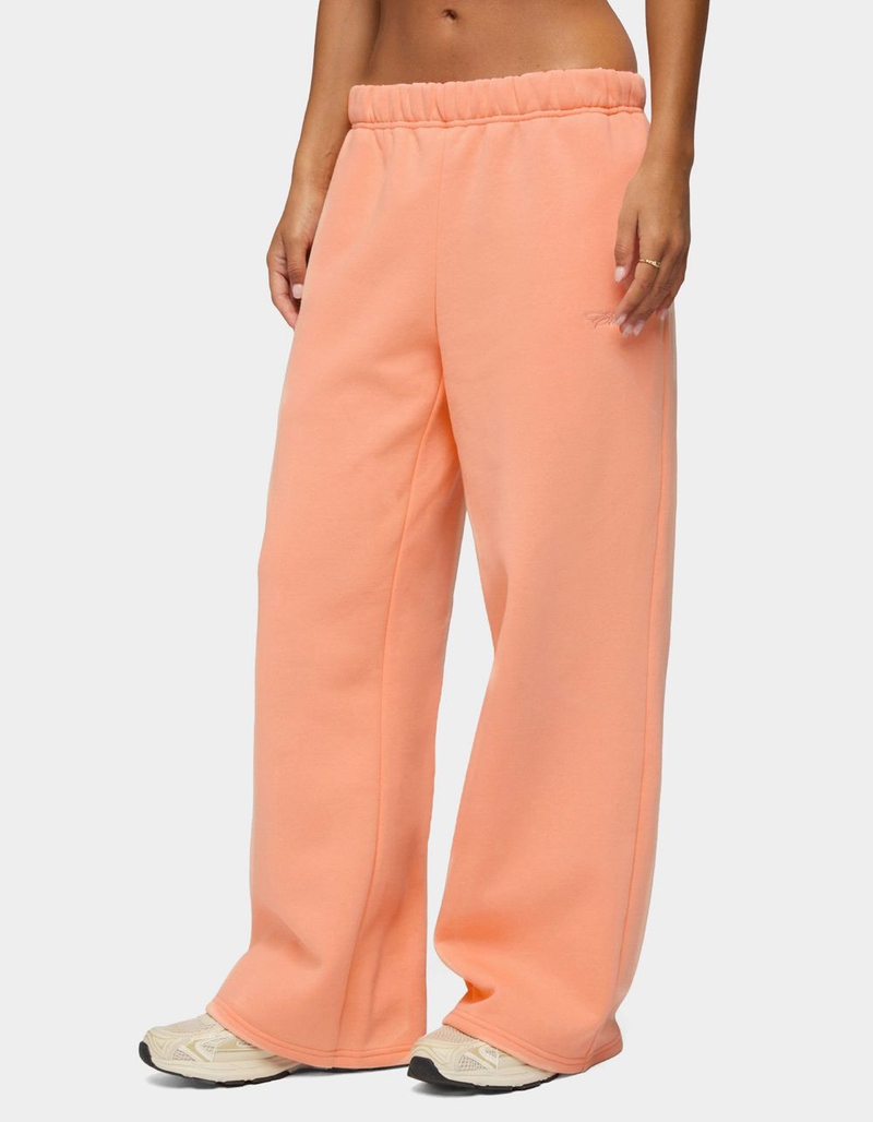 EDIKTED Basic Girl Wide Leg Edikted Sweatpants image number 1