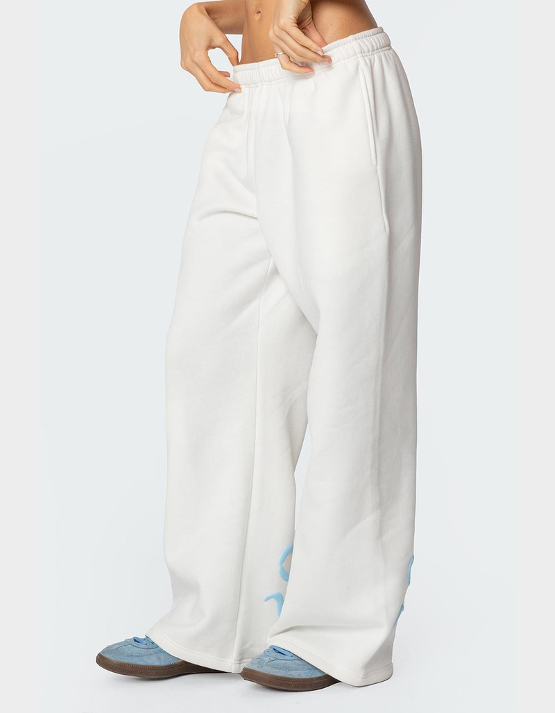 EDIKTED Bonney Bow Detail Sweatpants image number 4