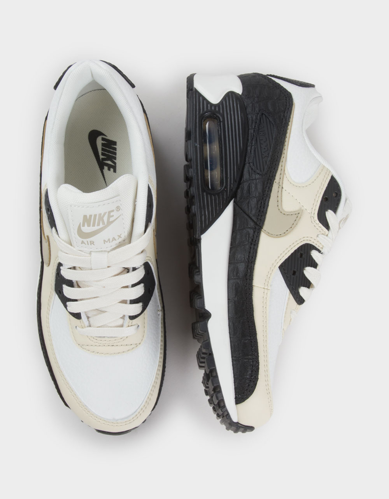 NIKE Air Max 90 Womens Shoes image number 4
