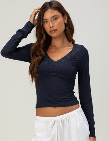 TILLYS Womens Lace V-Neck Butter Soft Long Sleeve Top Primary Image