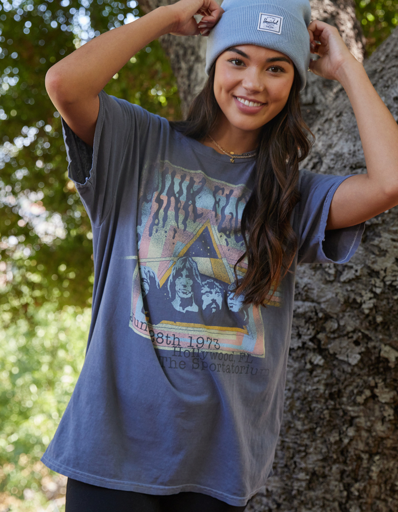 GOODIE TWO SLEEVES Pink Floyd Hollywood Fl Womens Oversized Tee image number 0