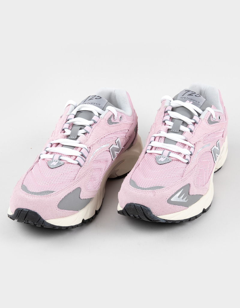 NEW BALANCE 725V1 Mens Shoes PNK/WHT Tillys