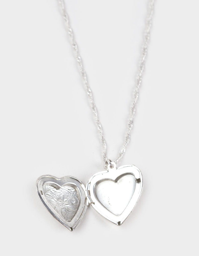 FULL TILT Heart Pendant Necklace image number 2