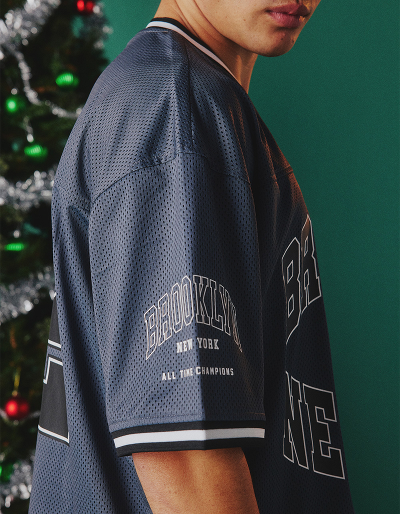 RSQ Mens Crop Boxy Mesh Jersey image number 7