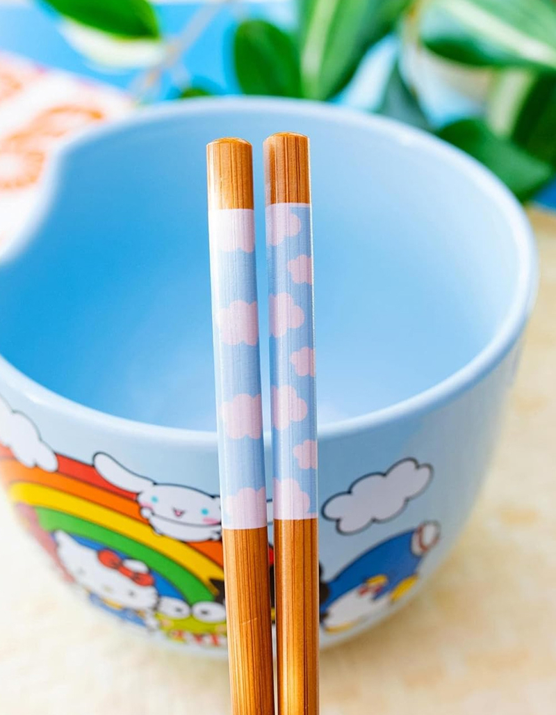 SANRIO Hello Kitty Rainbow Ramen Bowl image number 2