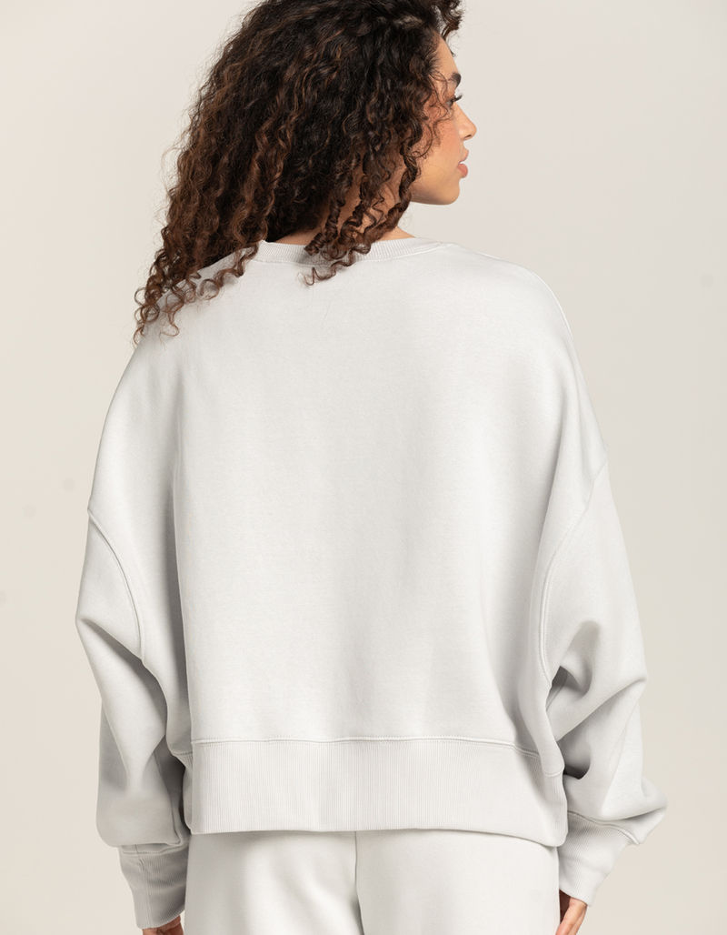 NIKE Sportswear Phoenix Womens Fleece Oversized Crop Crewneck Sweatshirt image number 2