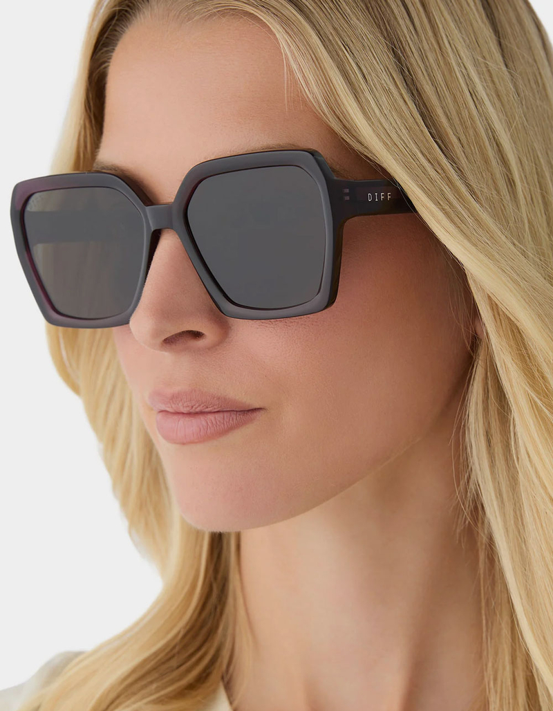 DIFF EYEWEAR Sloane Sunglasses image number 6