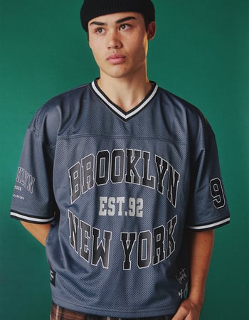 RSQ Mens Crop Boxy Mesh Jersey Primary Image