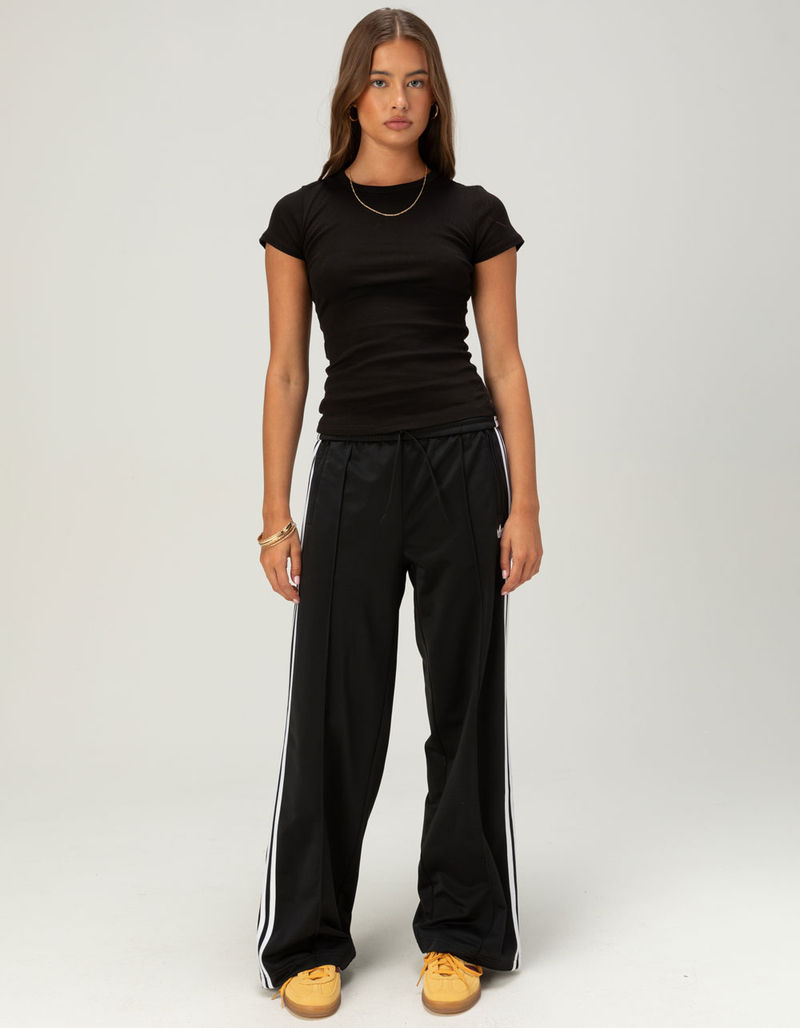 BOZZOLO Womens Rib Long Baby Tee image number 1