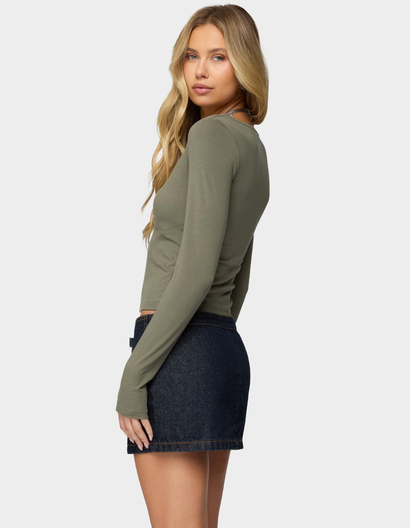 EDIKTED Zelly Deep V-Scoop Neck Top image number 2