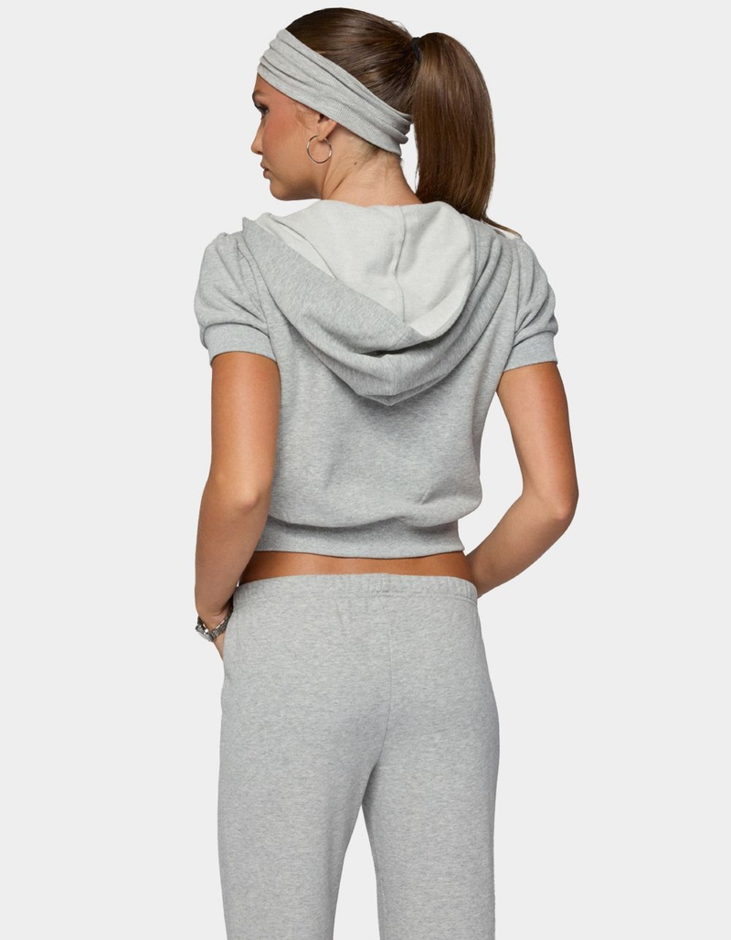 EDIKTED Rachel Short Sleeve Hooded Top image number 2