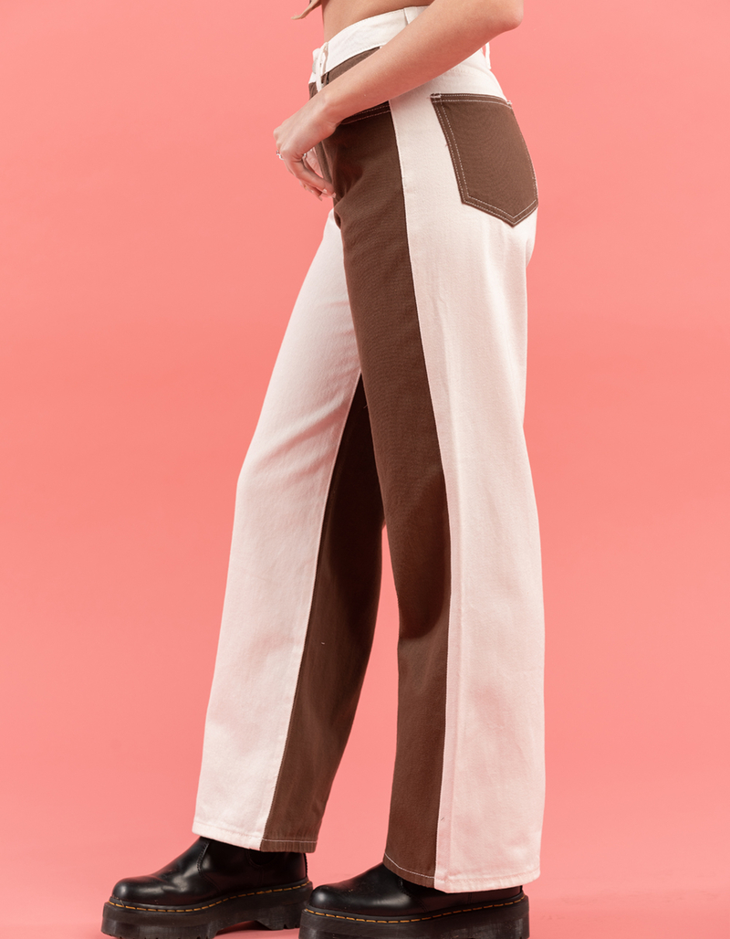 TRUEWRLD Colorblock Womens Jeans image number 2