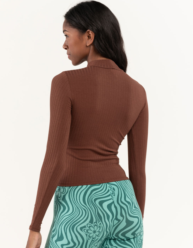 FULL TILT Essentials Womens Mock Neck Top image number 2