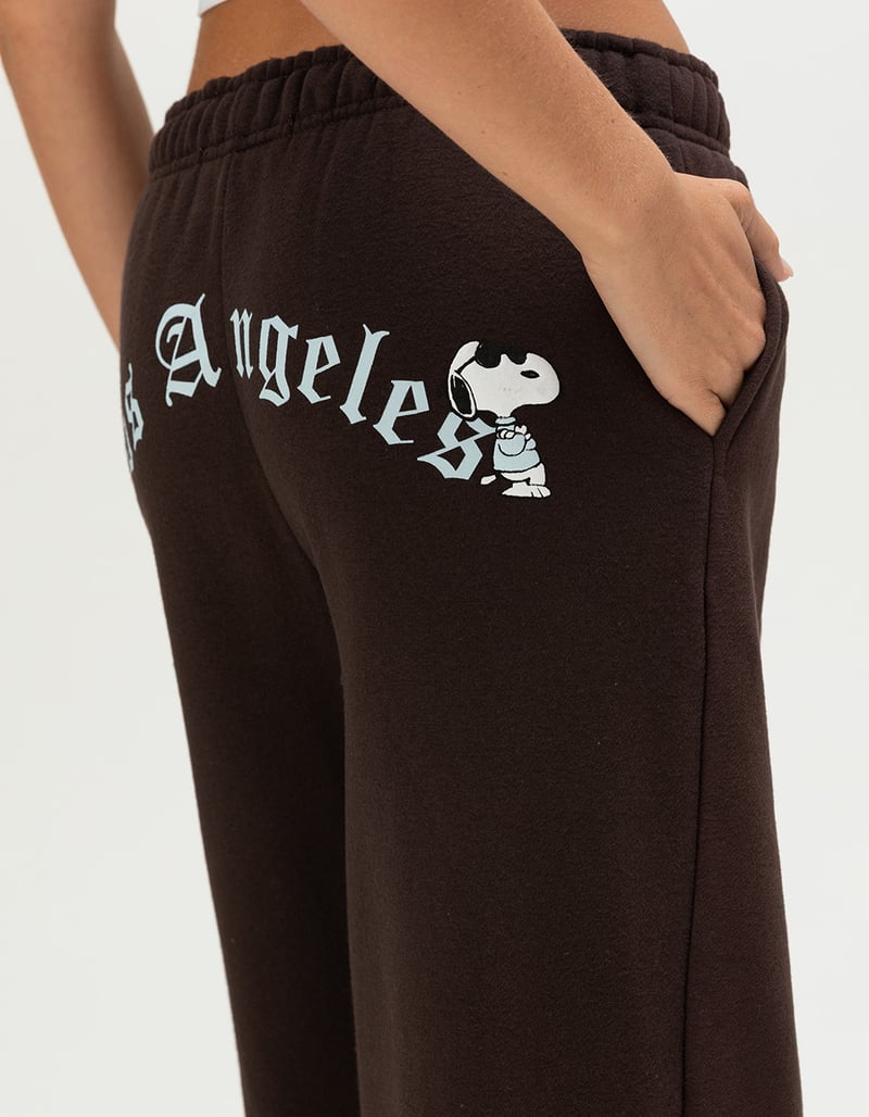 RIOT SOCIETY x Peanuts LA Snoopy Womens Sweatpants image number 2
