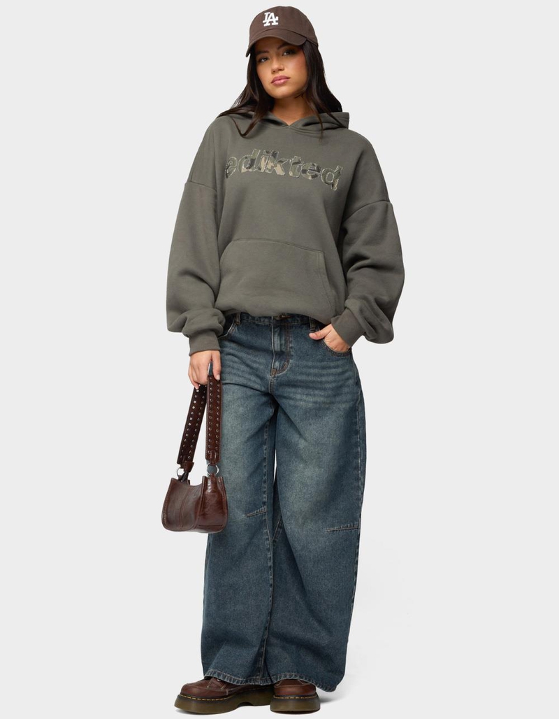 EDIKTED Camo Cutie Edikted Oversized Hoodie image number 4