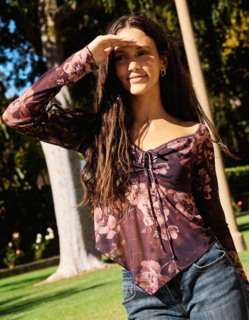 FULL TILT Floral Mesh Womens Hanky Top Primary Image