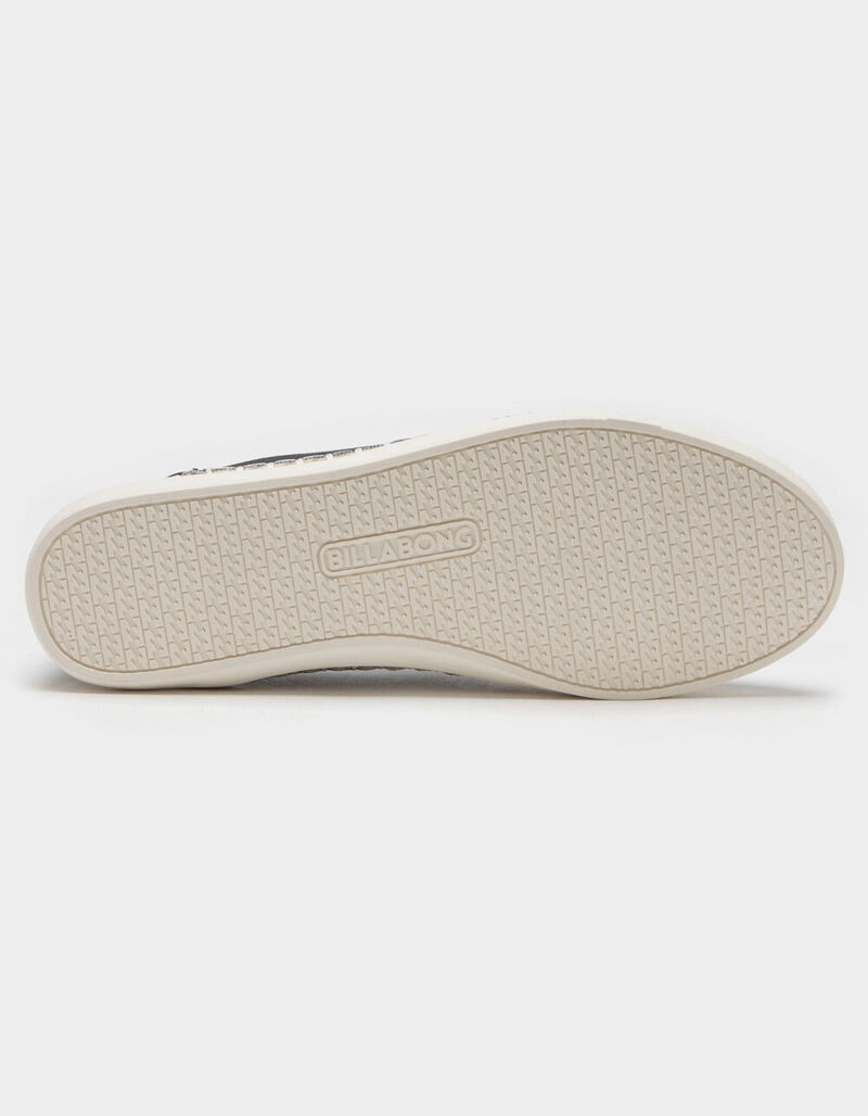 billabong slip on shoes