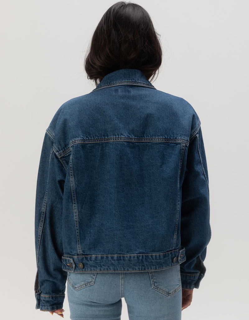 GUESS JEANS Womens Oversize Denim Jacket image number 4