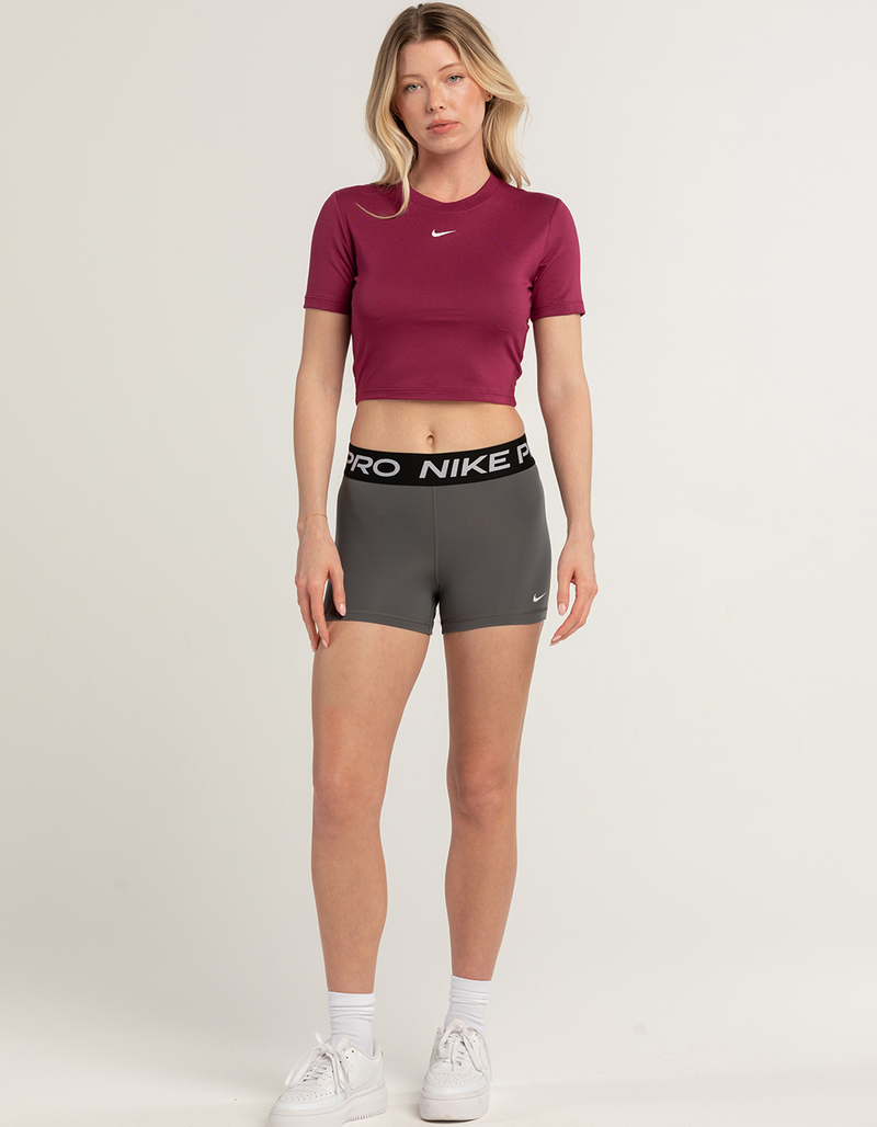 NIKE Sportswear Essential Slim Crop Womens Tee image number 3
