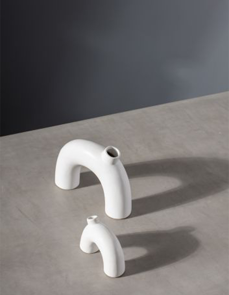 Elia Small Vase image number 4