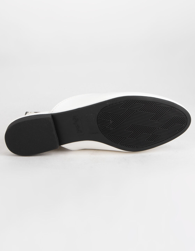 QUPID Chain Link Womens White Mules image number 4