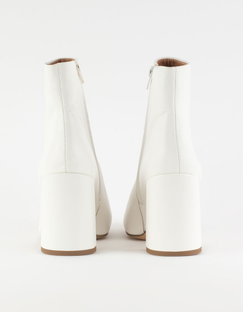 MADDEN GIRL While Womens Boots image number 3