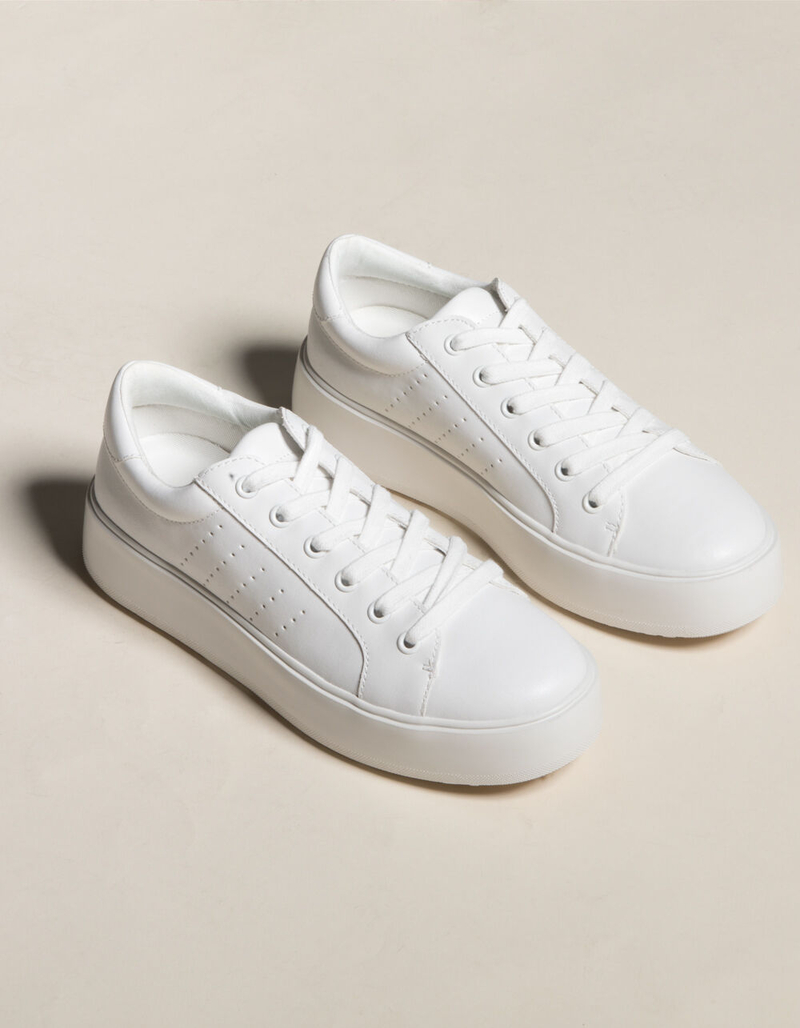 blade platform sneaker steve madden
