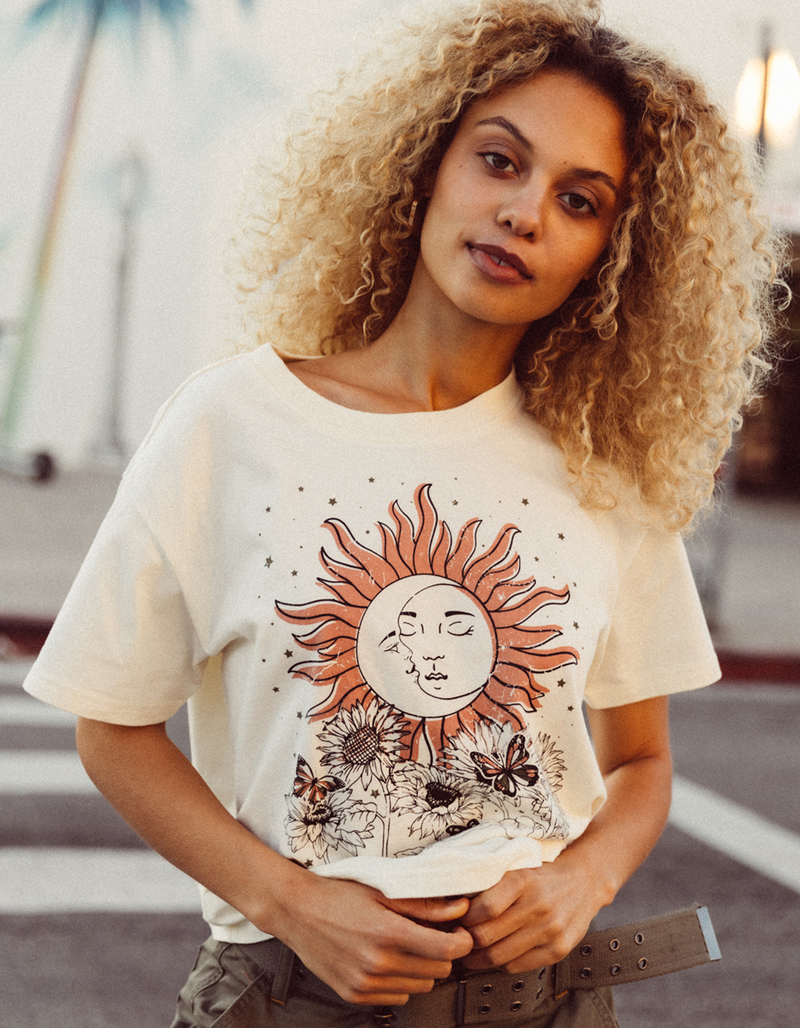 FIVESTAR GENERAL CO. Fivestar Celestial Womens Boyfriend Tee image number 0