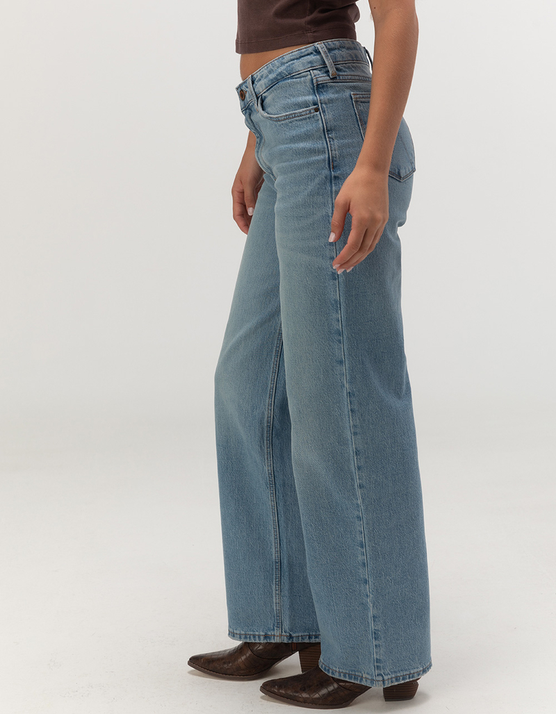 WRANGLER Loose Straight Womens Denim Jeans image number 2