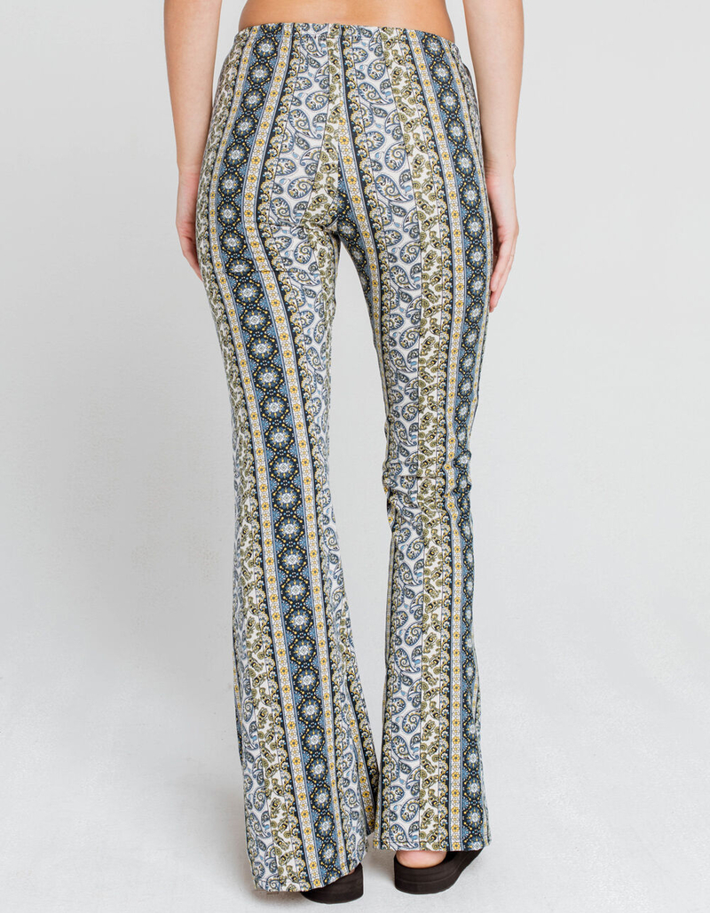 SKY AND SPARROW Paisley Womens Flare Pants image number 3