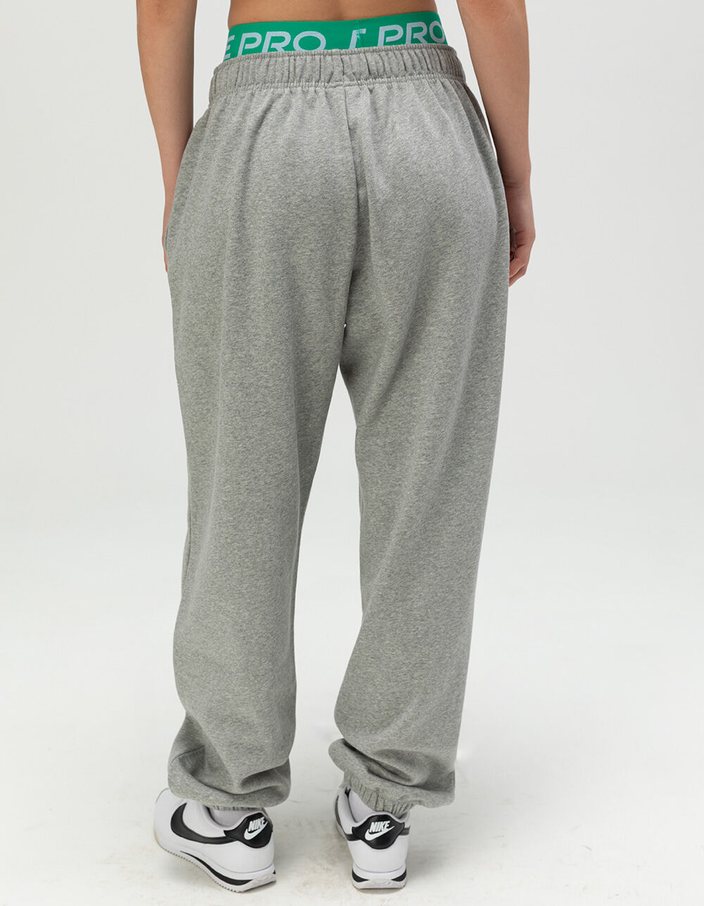 grey nike pro sweatpants