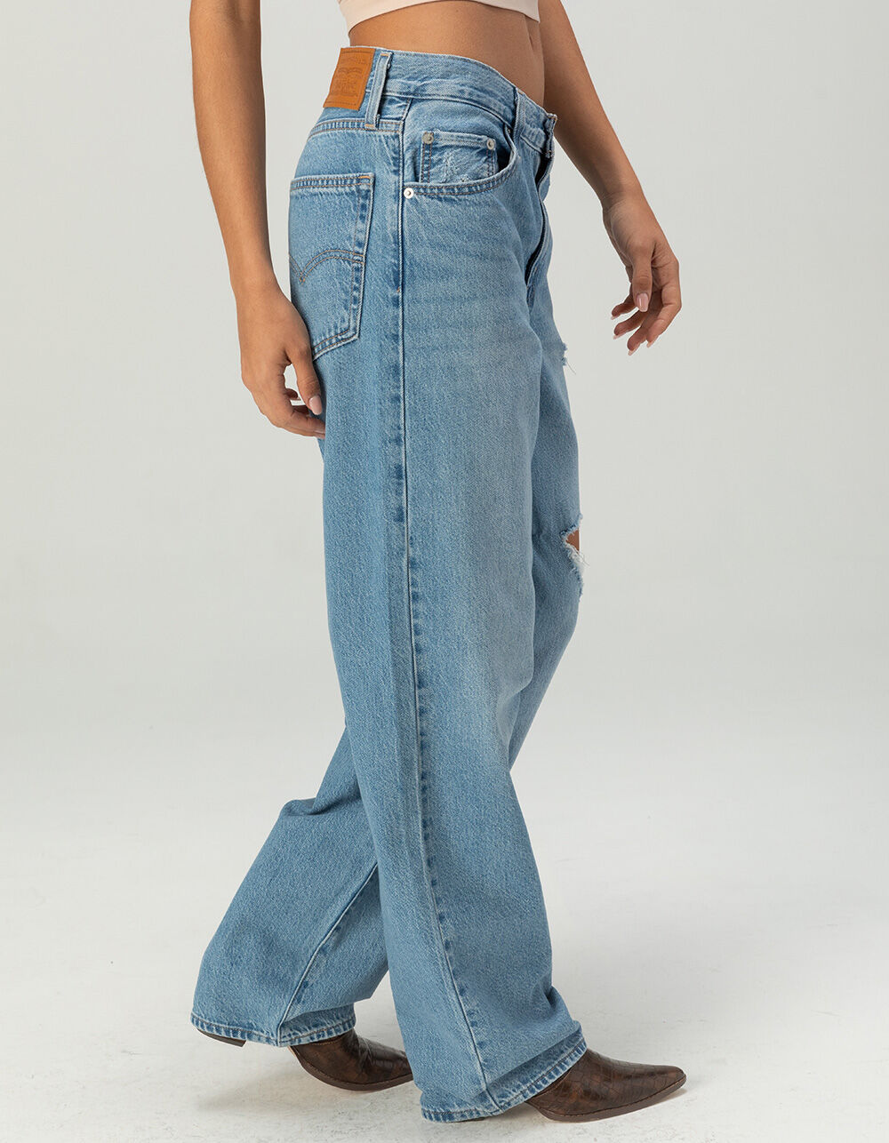 LEVI'S Premium Baggy Dad Womens Jeans - In The Middle - MEDIUM