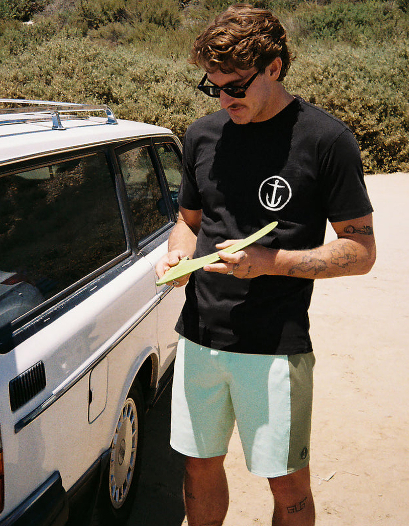 CAPTAIN FIN OG Mens Pocket Tee BLACK Tillys