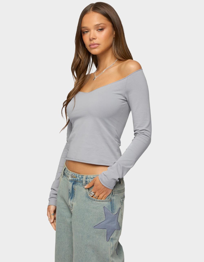 EDIKTED Nattie Off Shoulder V-Neck Top image number 1