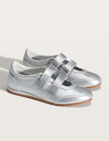 VANS Premium Mary Jane Super Lowpro Womens Shoes Alternative Image