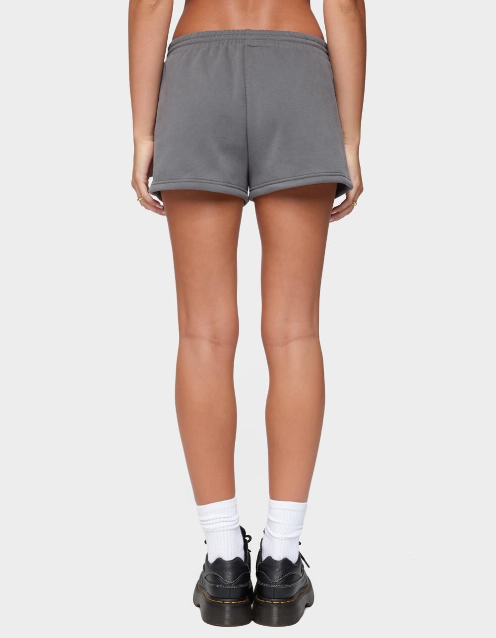 EDIKTED Soho 76 Sweat Shorts - GRAY - M | Tillys