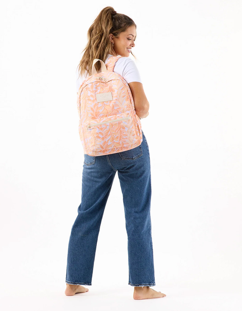 ALOHA COLLECTION Lei Stand Keep It Light Backpack image number 2