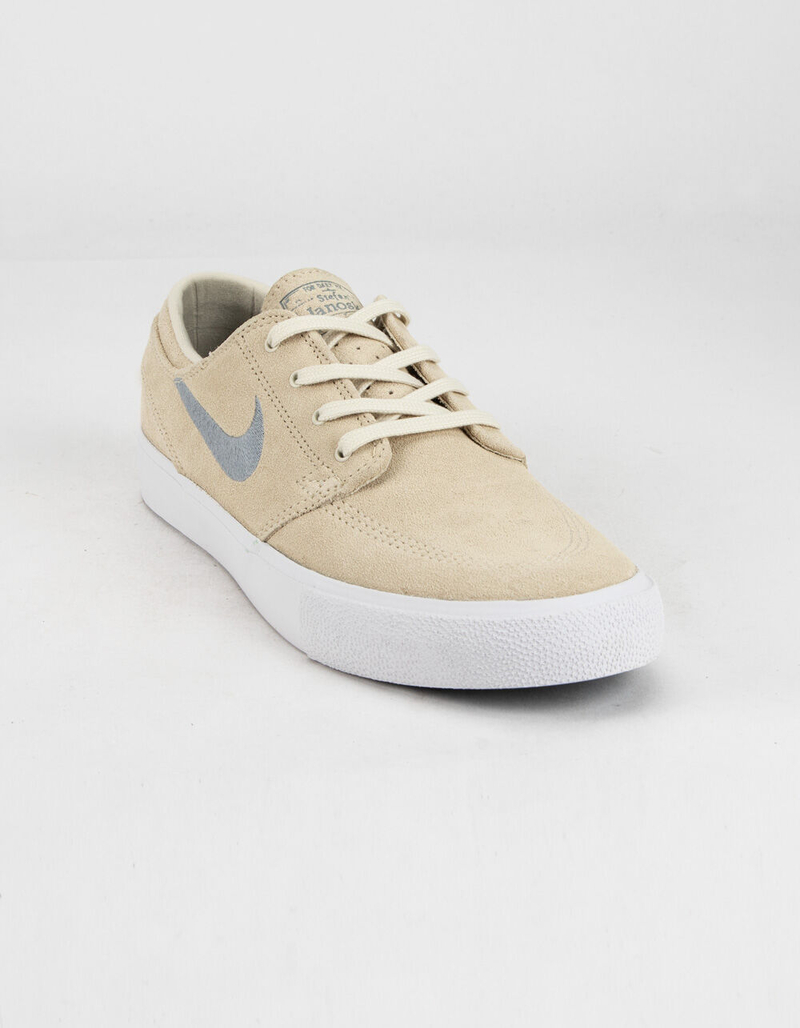 NIKE SB Zoom Janoski RM Shoes image number 1