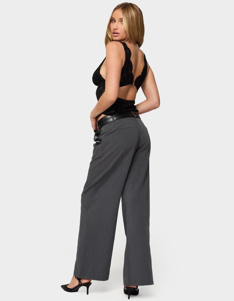 EDIKTED Araura Lace Velvet Floral Top image number 3