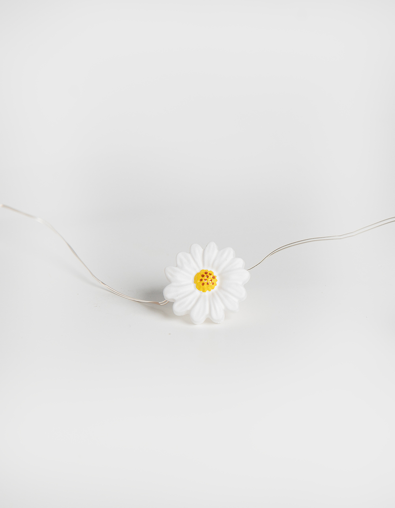 Daisy Wire String Lights image number 1