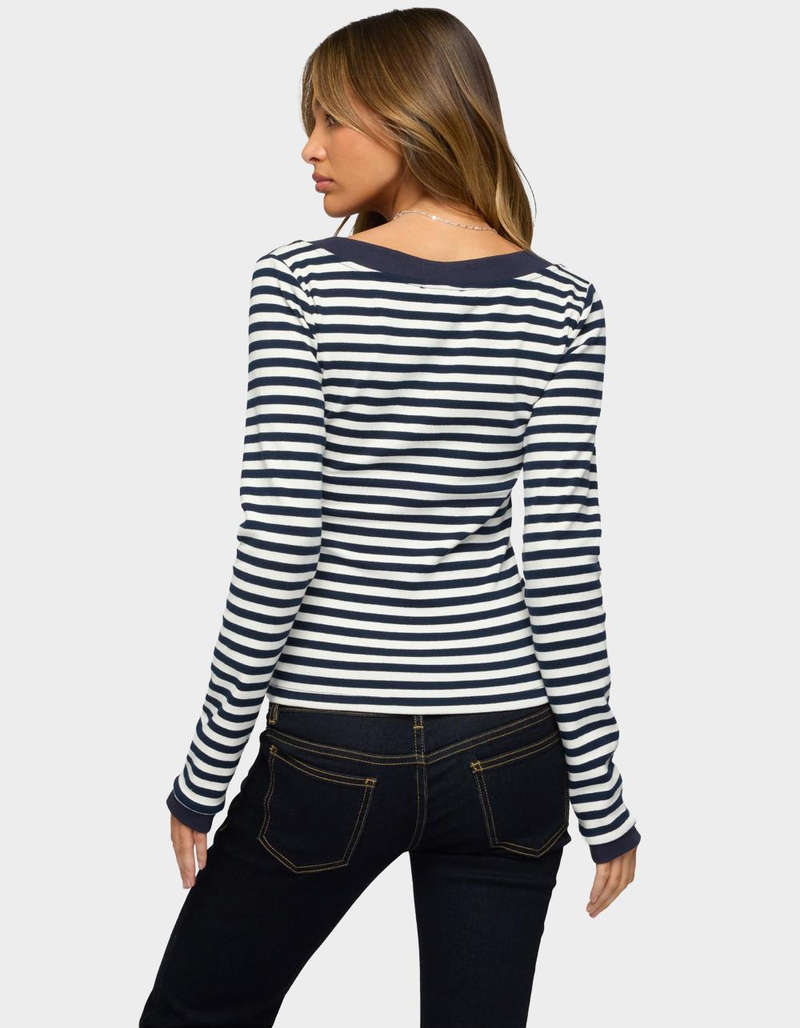 EDIKTED Kimi Striped Long Sleeve V-Neck Top image number 2